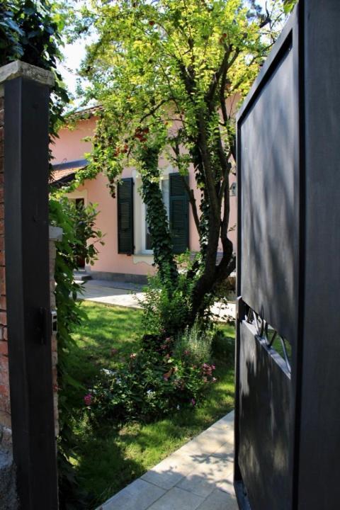 Hotel Praga Serravalle Scrivia Zewnętrze zdjęcie